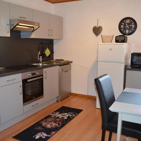 Les Melezes A Stavelot, 5 Personnes Villa Bagian luar foto