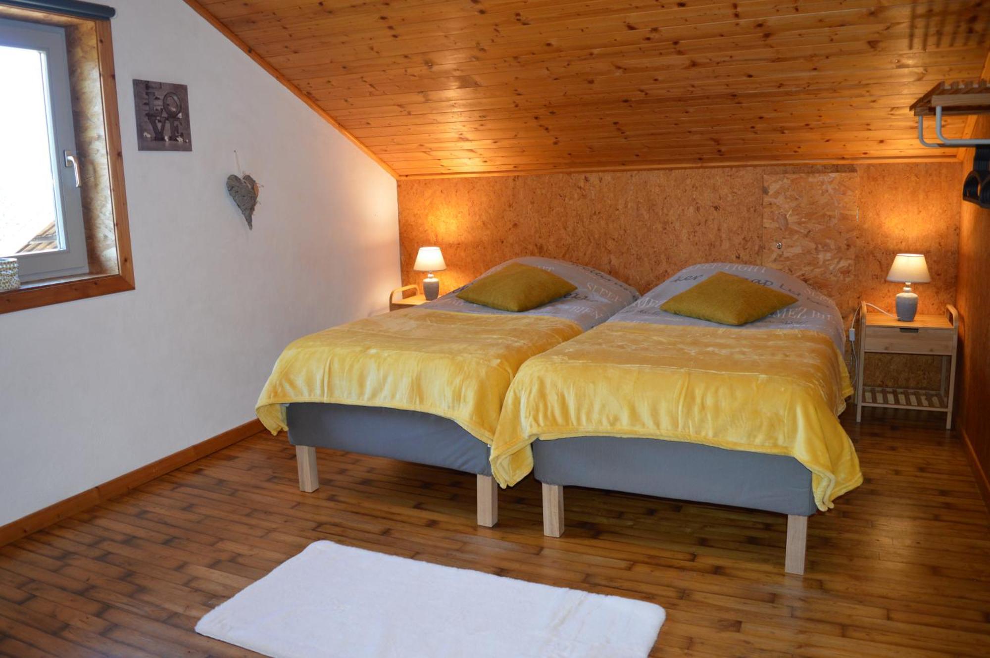 Les Melezes A Stavelot, 5 Personnes Villa Bagian luar foto